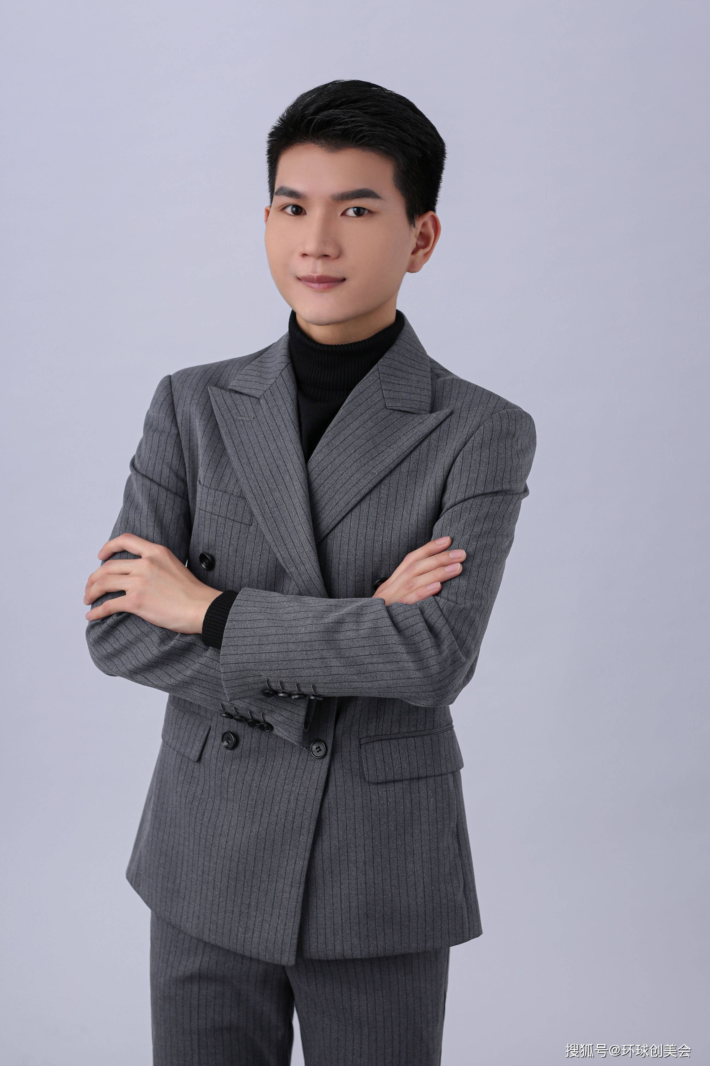 周鹏娟 创始人 & 执行董事